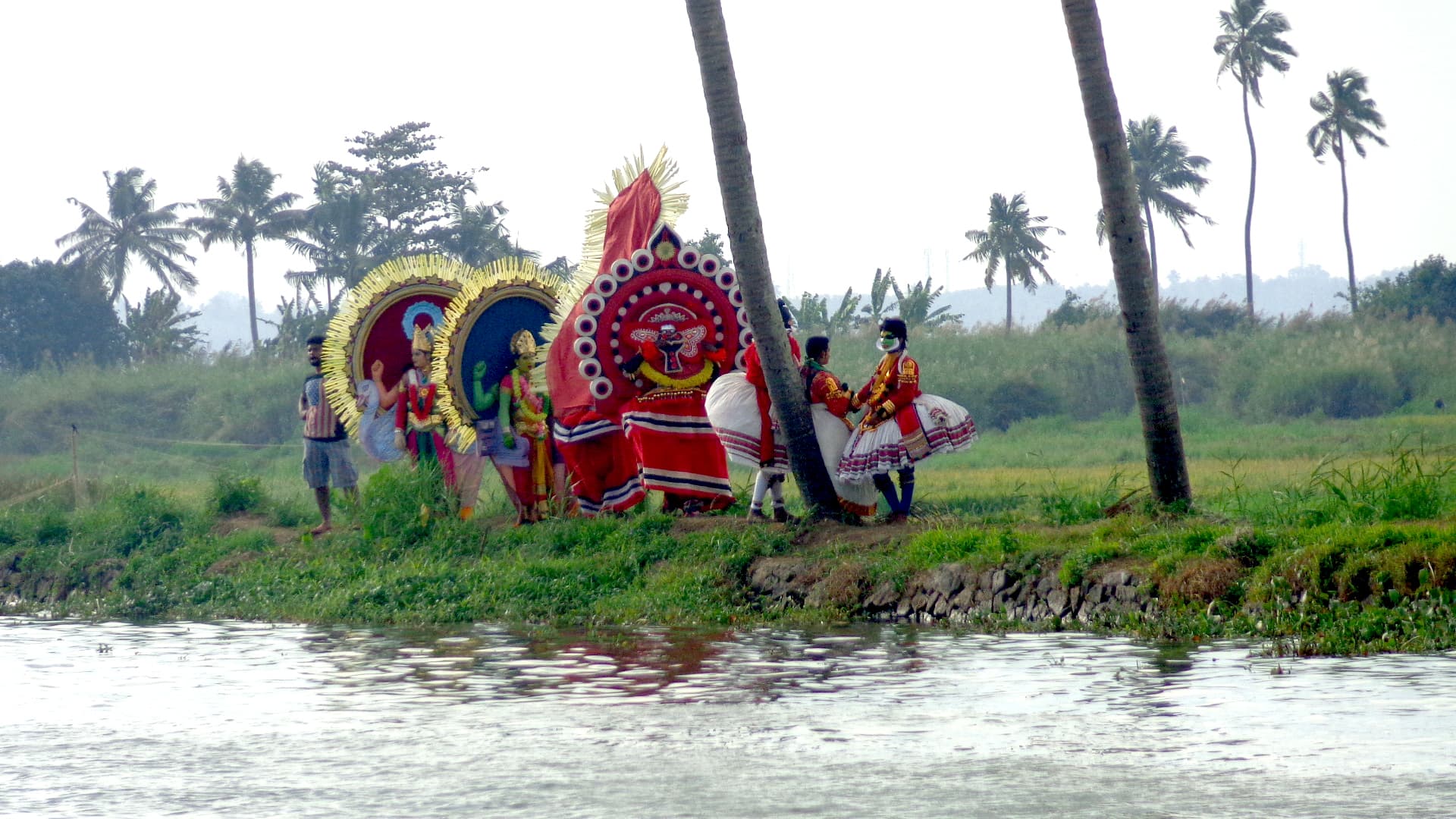 Munnar Weekend Getaway - Premium Package (2N/3D) - Image 3